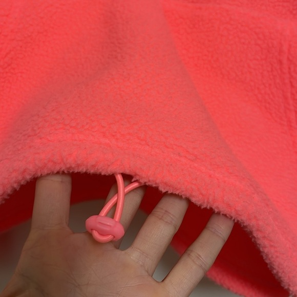 American Eagle Neon Pink Fleece Sweatshirt Size Medium - Picture 3 of 5